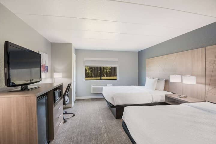 Room 37 of 52